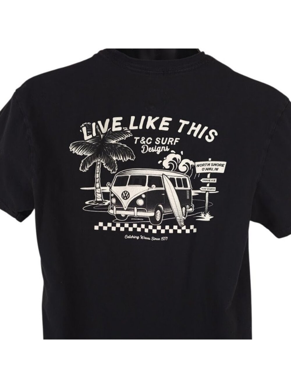 T&C Surf Designs T Shirt Mens Size Medium Black Volkswagen VW Van Live Like This